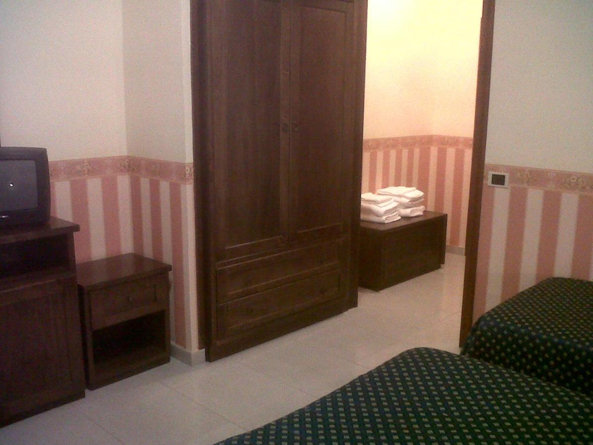 Hotel Eden Sul Lago Bolsena Eksteriør billede