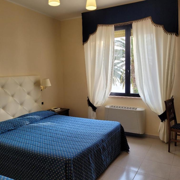 Hotel Eden Sul Lago Bolsena Eksteriør billede